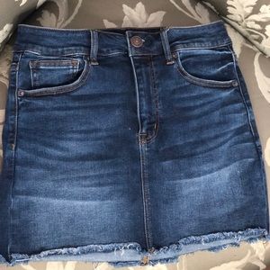 American Eagle jean skirt